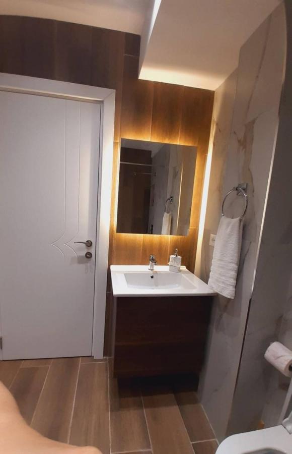 Apartamento Edea Flat Tirana Exterior foto