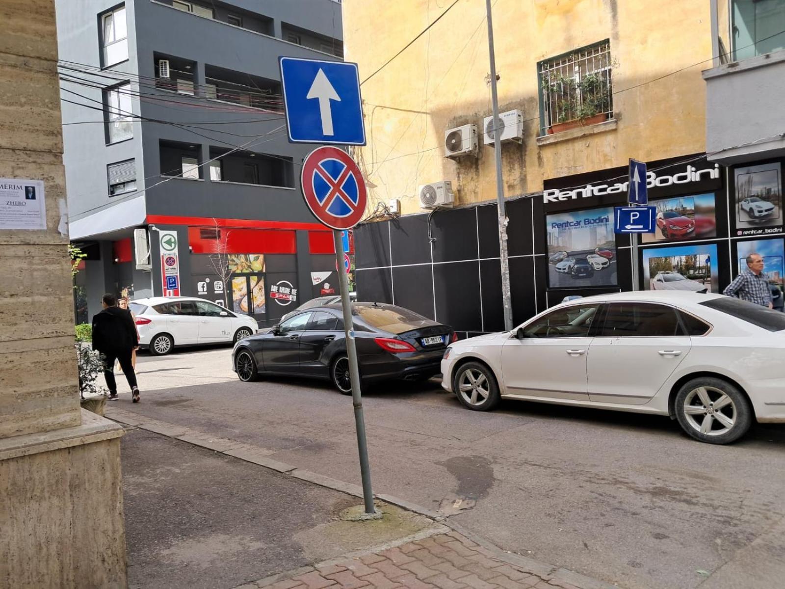 Apartamento Edea Flat Tirana Exterior foto